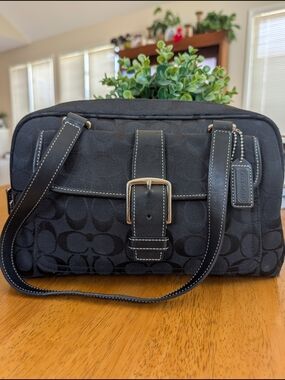 Vintage Coach Soho Signature Jacquard Black Shoulder Bag